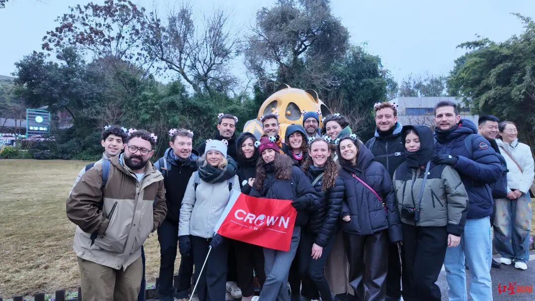 “一定会再来!”新年第一波外国游客被成都“圈粉”