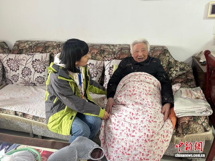 “数字重庆”添民生亮色 重庆“渝悦救助通”开创救助新范式