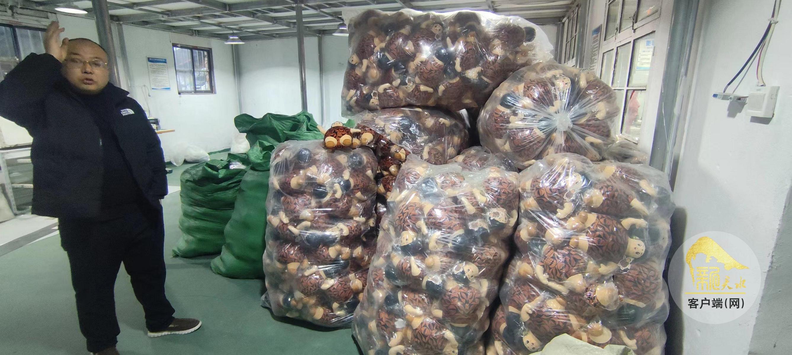 秦安县：小玩具“玩”转国际大市场 巧手“织”就增收路