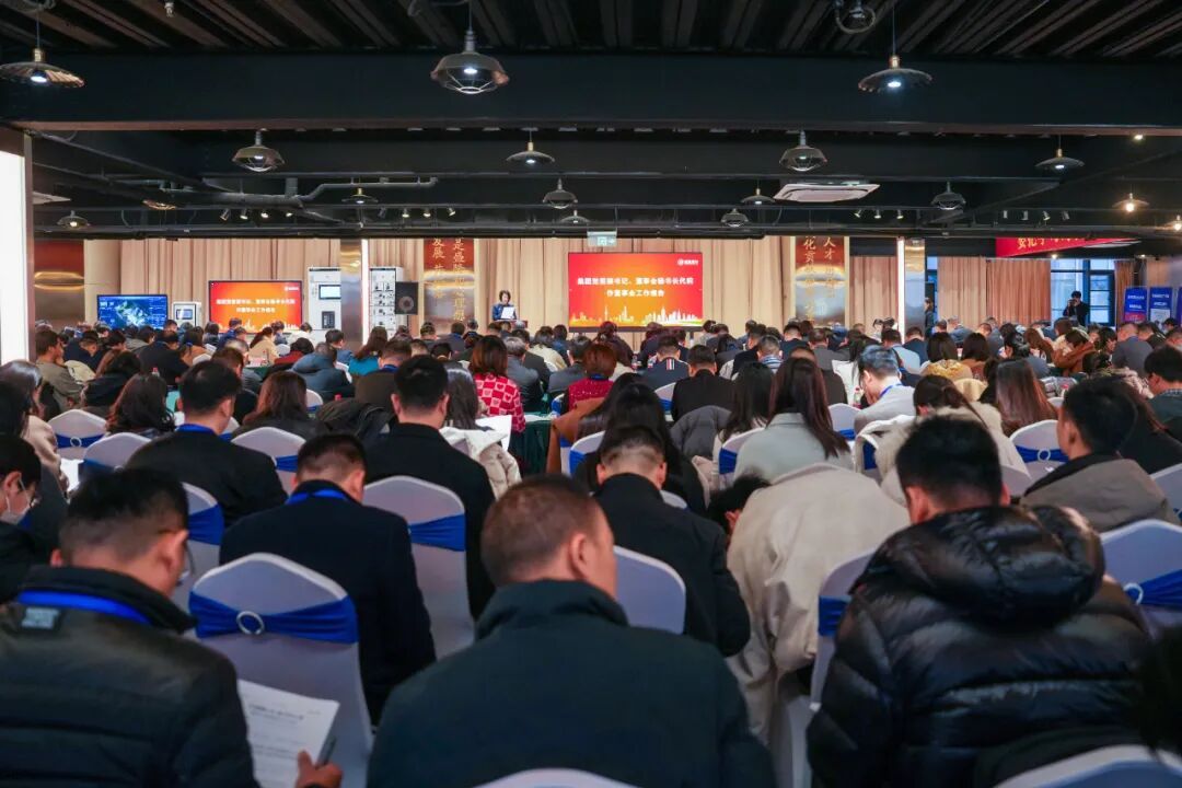 盛隆全新一代超强AI-iPanel 2026即将面世