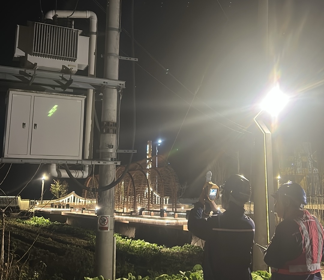 福州永泰供电：夜间特巡筑防线 寒夜逆行护光明