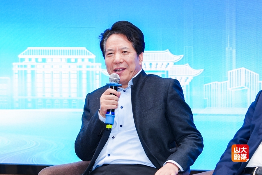 山东大学举办“无止境”课堂第三讲