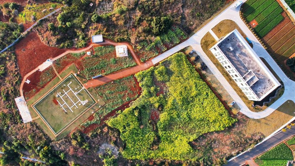 特写:云贵准静止锋下,那群追“锋”的人