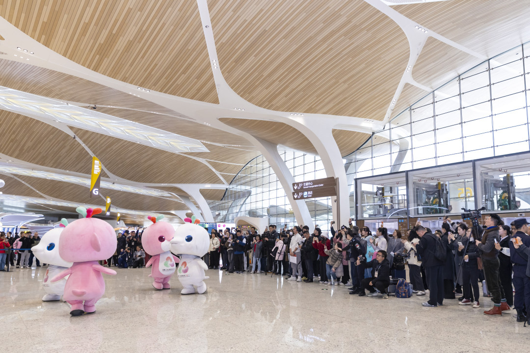 大湾鸡空港送“福”!广州启动“文艺赋美城市”行动