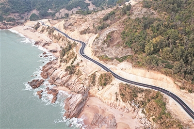 一条网红公路带火一片山海