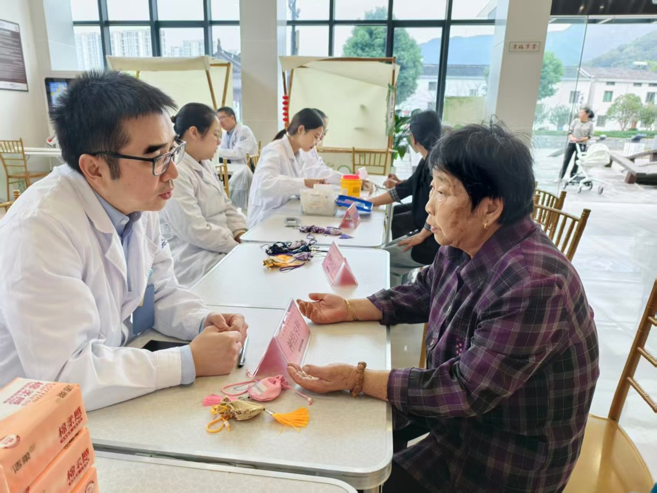 “社区合伙人”握指成拳 “响樱力”党建品牌释放惠民影响力