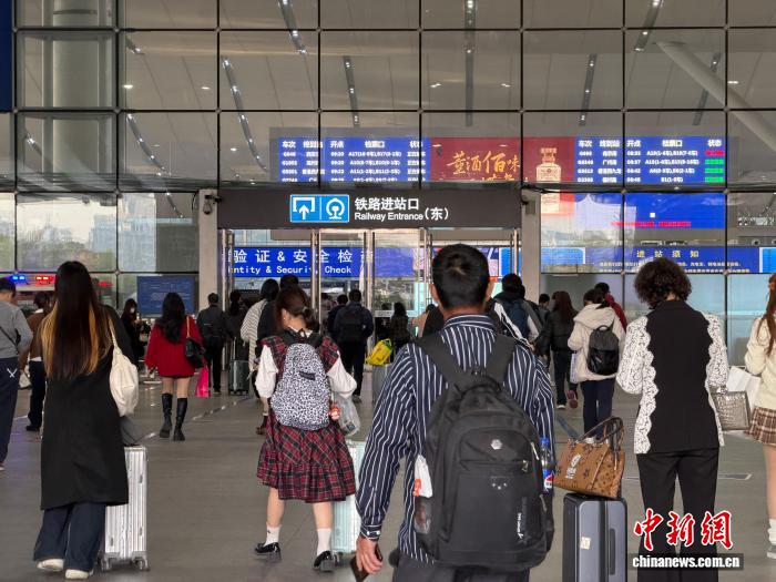 广深港高铁蝶变:大湾区全面迈入高铁“公交化”时代