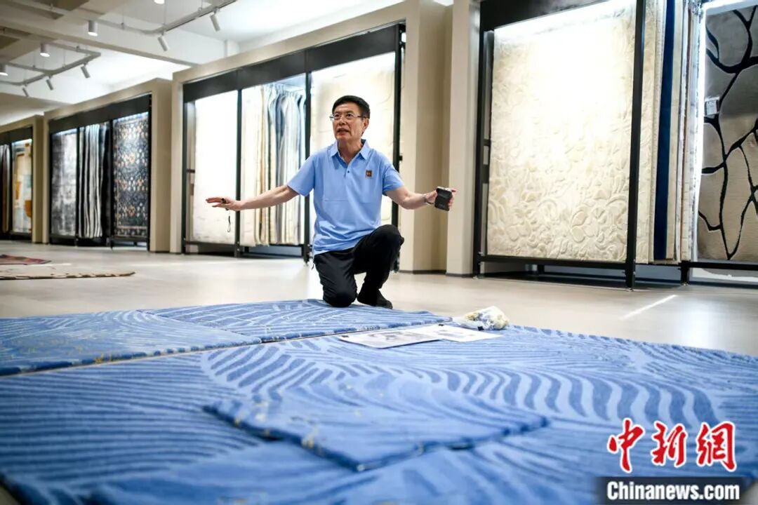 5秒成毯,天津这座小镇何以织出全球生意经