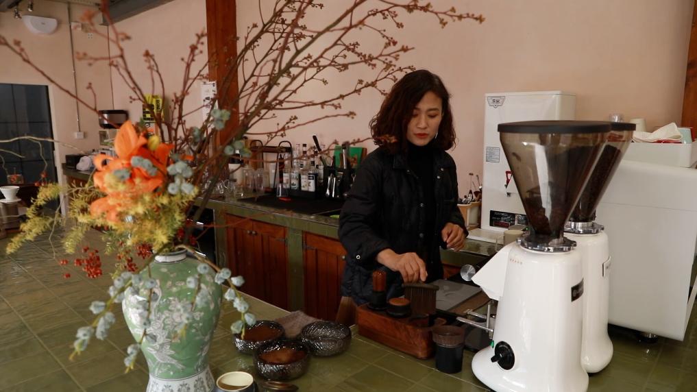 乡村深镜头丨当都市青年在秦岭脚下开起主题小院