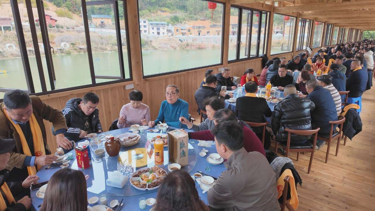 践孝道、叙乡情，福建古田县举办“长寿畲村千叟宴”