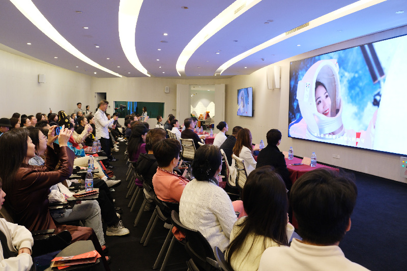 深看湾区 | “太空婚礼”来了，深圳太空馆引领新时代婚礼新风尚