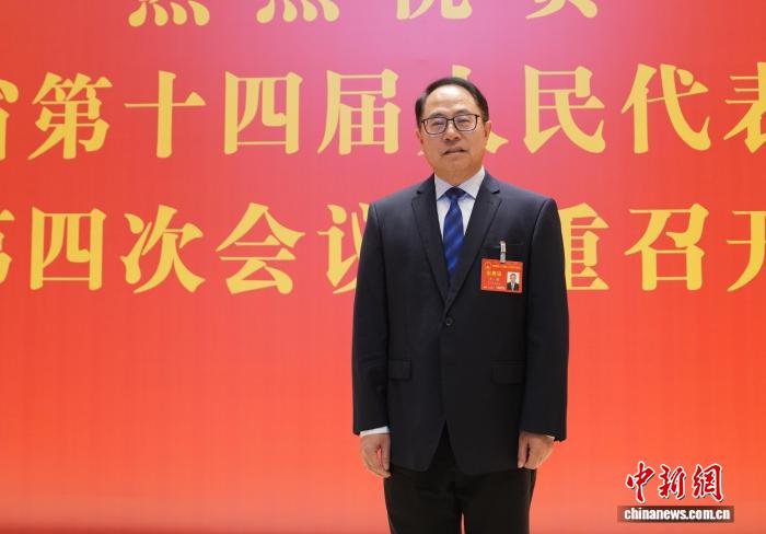 应对低空经济等新挑战 湖南省人大代表建言电力设施保护升级