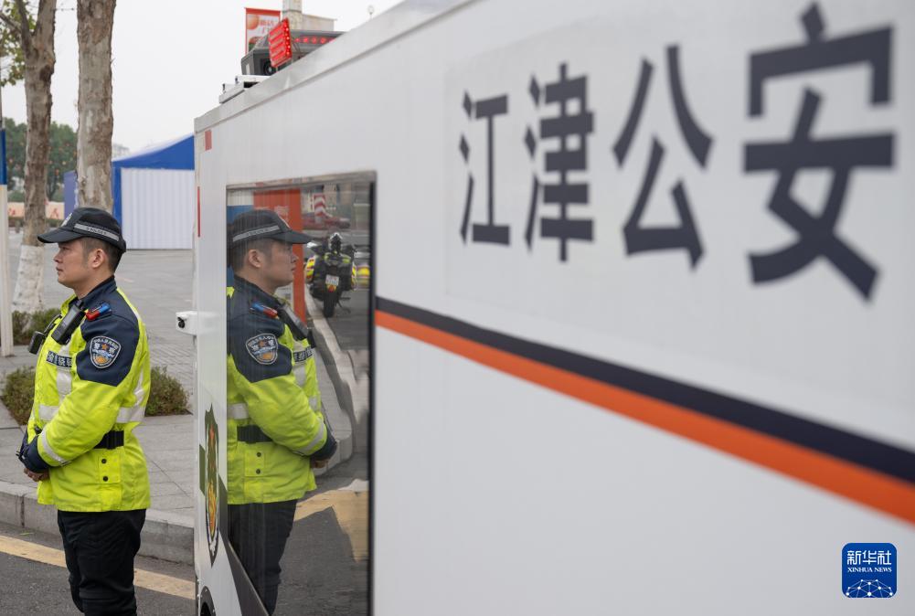 重庆“AI警员”春节前正式上岗