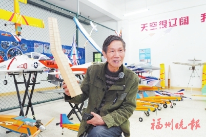 高宪农：托起少年飞天梦的“教头”