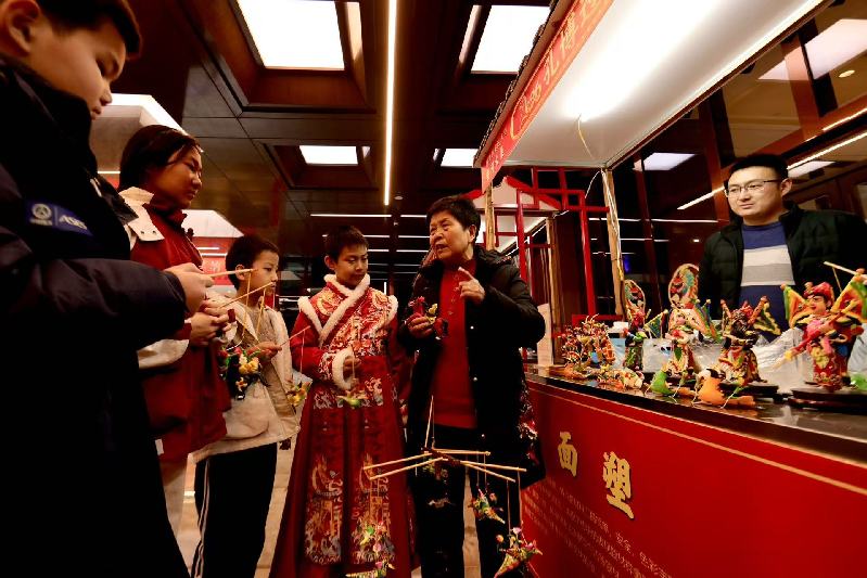 孔子博物馆“騄駬腾骧——博物馆里过大年·黄河大集”活动启动