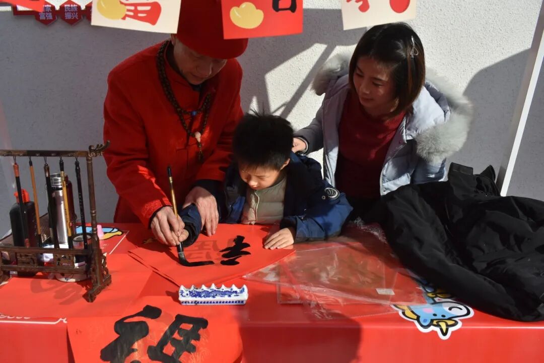 北京市朝阳区金盏乡皮村新春游园会各项活动嗨翻天 DSC_0298.JPG