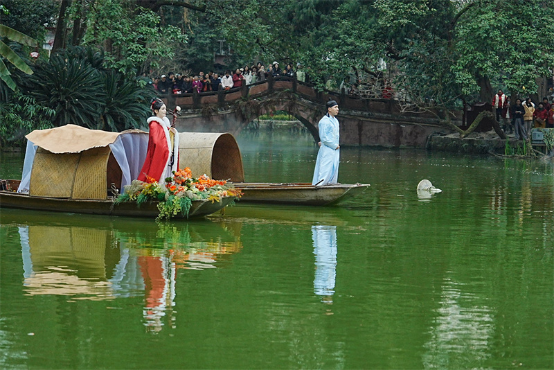 诗画花船。崇州市委宣传部供图