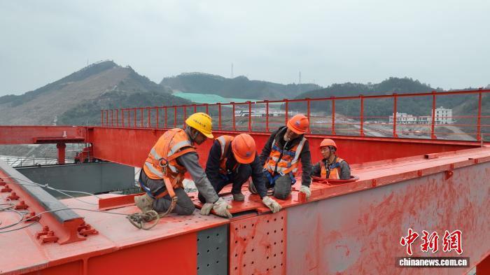 平陆运河新春“马”力足 4000名“坚守者”共赴通航之约