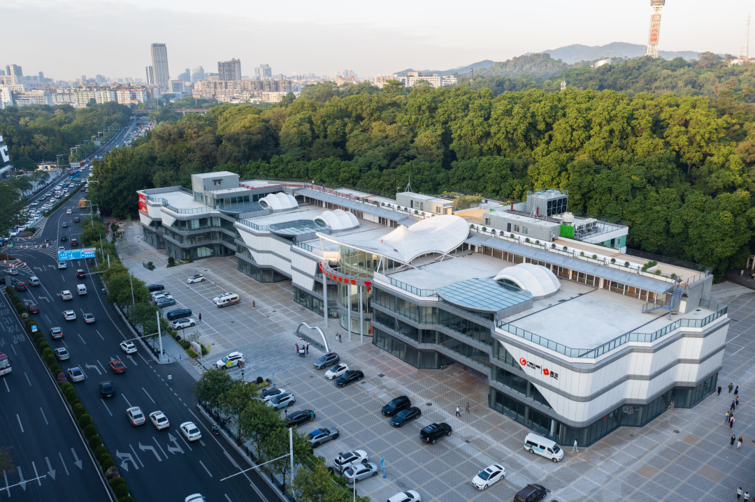 跨越万重山,搏浪新征程!广州轻工集团创革稳拓擘画“十五五”新蓝图