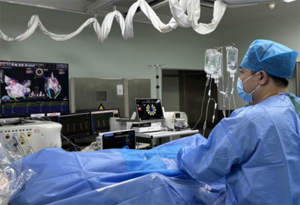 重医大附属巴南医院完成区域首例三维脉冲消融房颤手术