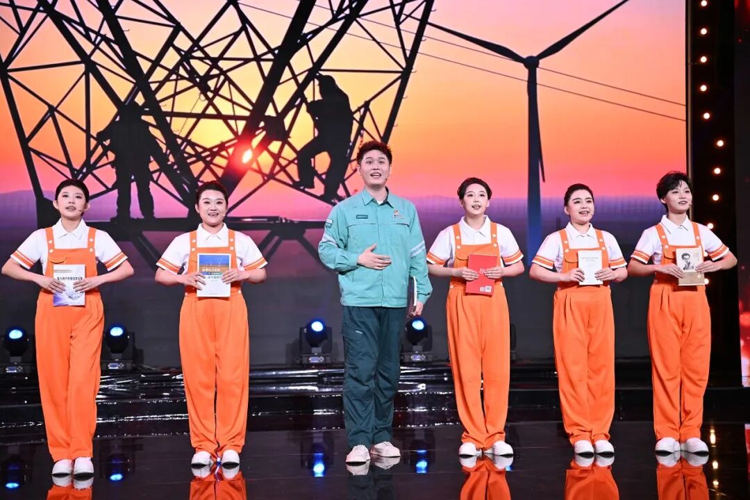 玫瑰绽芳华 书香沁天山——自治区第三届“工会杯·玫瑰书香”女职工阅读展演活动成功举办