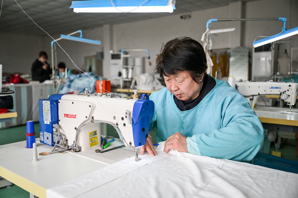 非遗工坊促增收