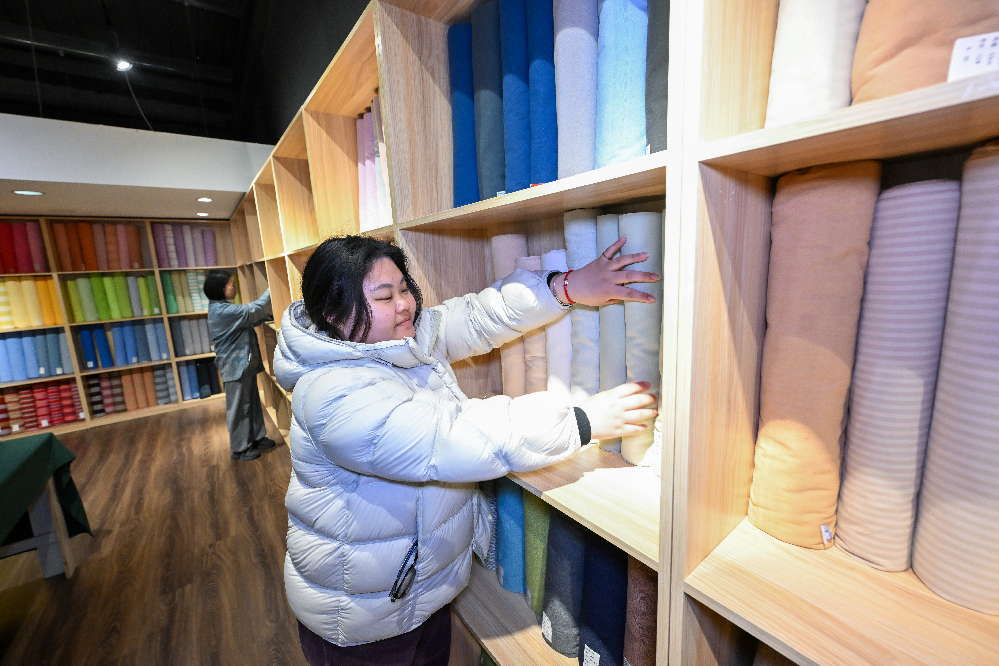 非遗工坊促增收