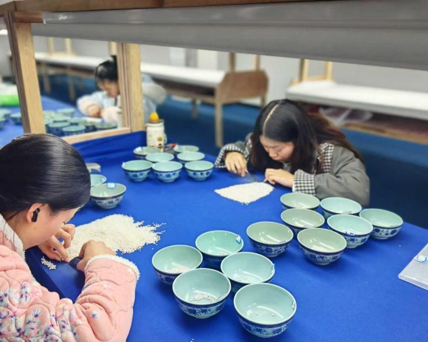 重庆大足文创园筑梦就业港湾 三百余名农村妇女变身产业工人