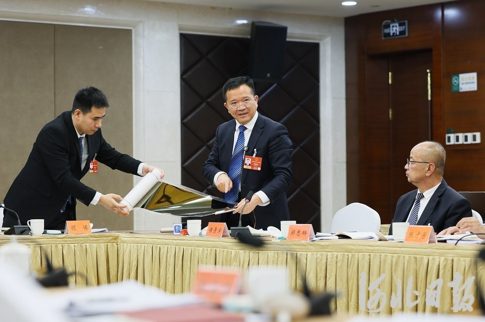 履职尽责显担当 笃行实干启新程——出席全国两会的河北省全国人大代表和住冀全国政协委员履职风采