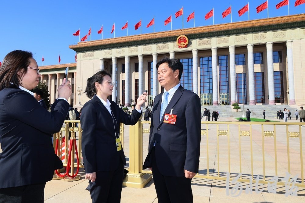 履职尽责显担当 笃行实干启新程——出席全国两会的河北省全国人大代表和住冀全国政协委员履职风采