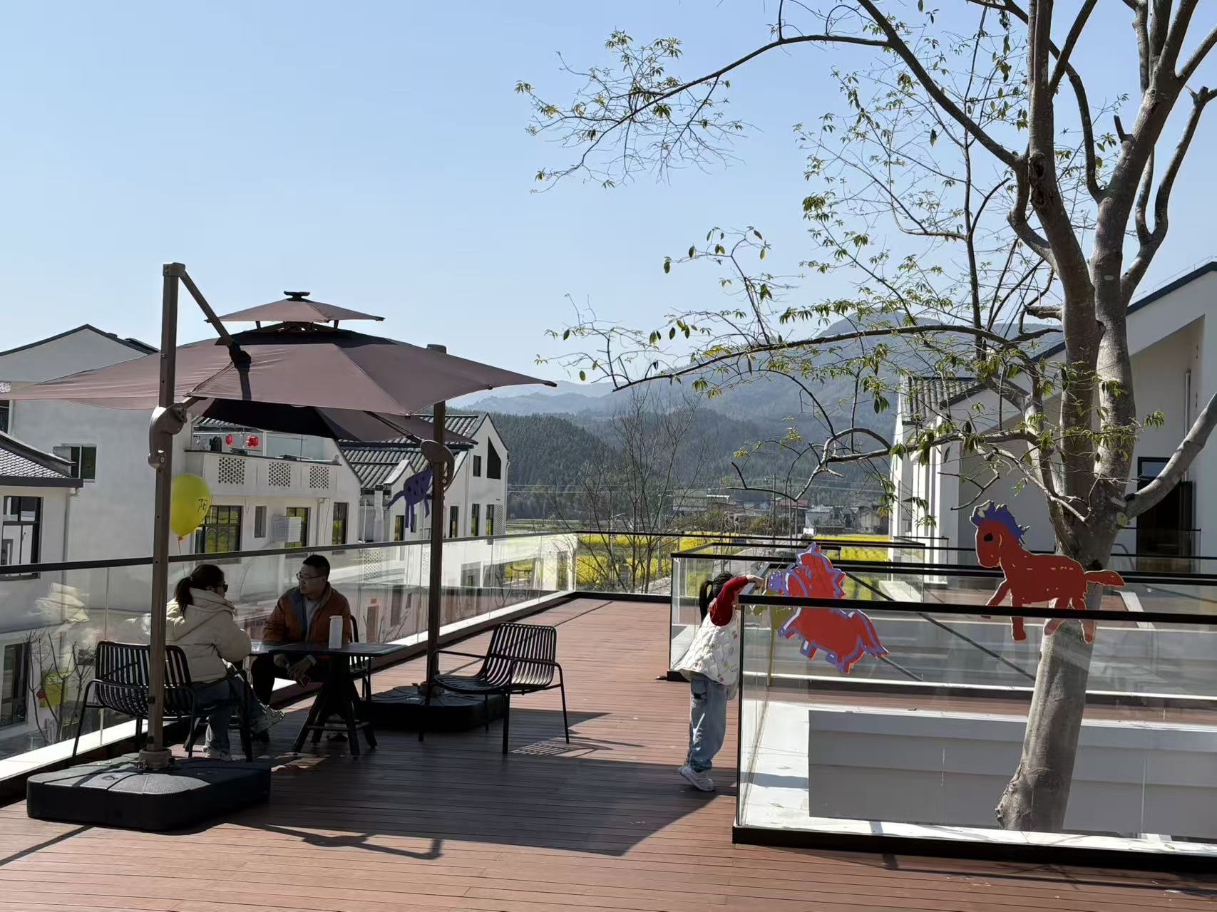 福建南平浦城县阳泉村：稻花香里说“文艺”，听取“哇”声一片