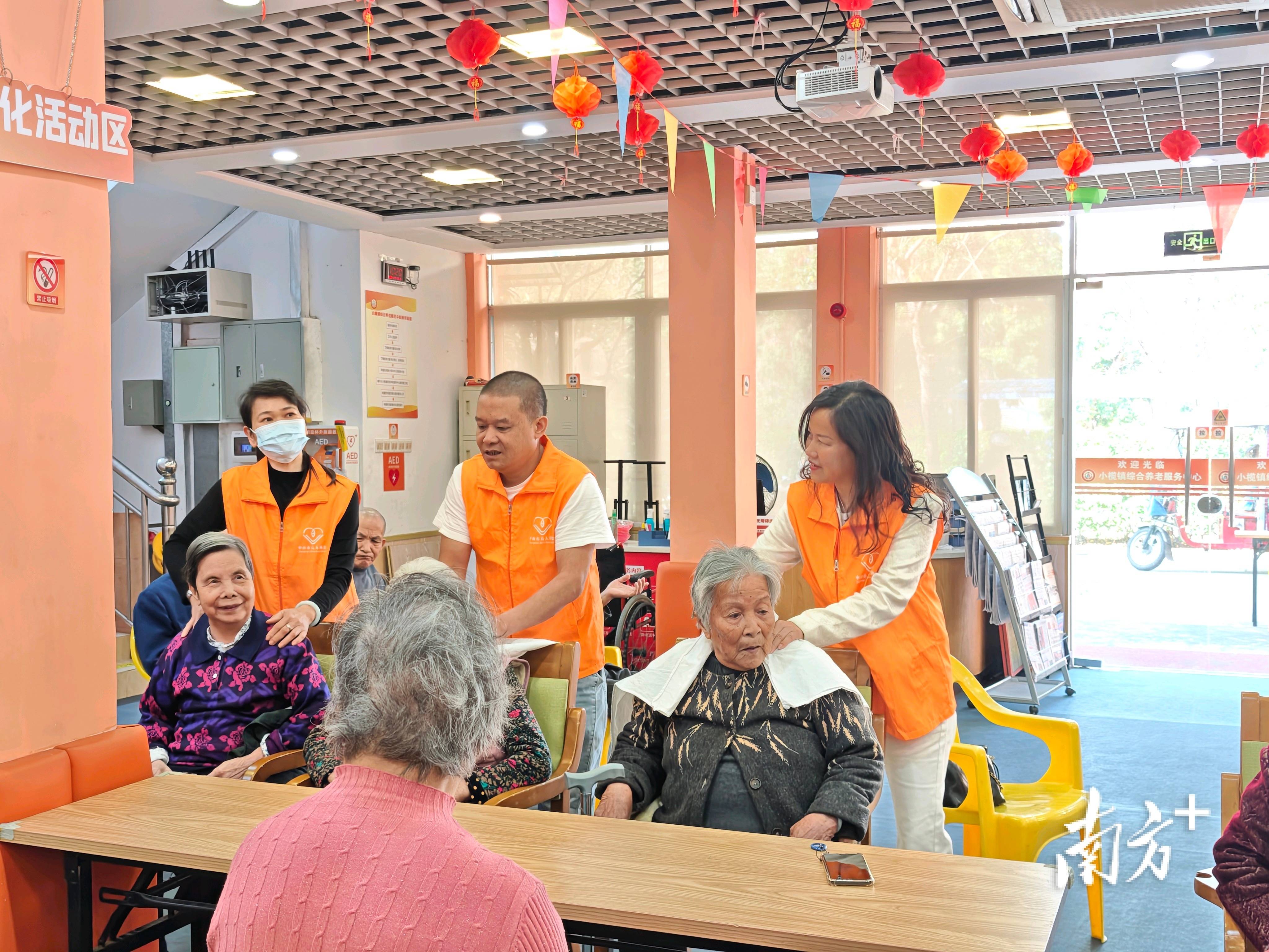 “光明使者” 李炜梅：让视障群体 “看见” 希望