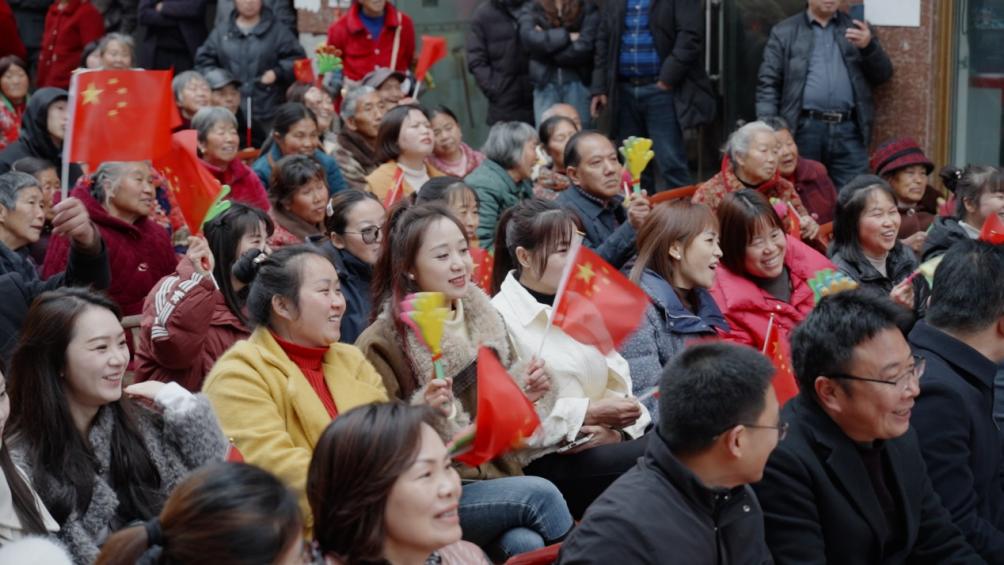重庆巫山水磨村：李花深处有条“联建路”