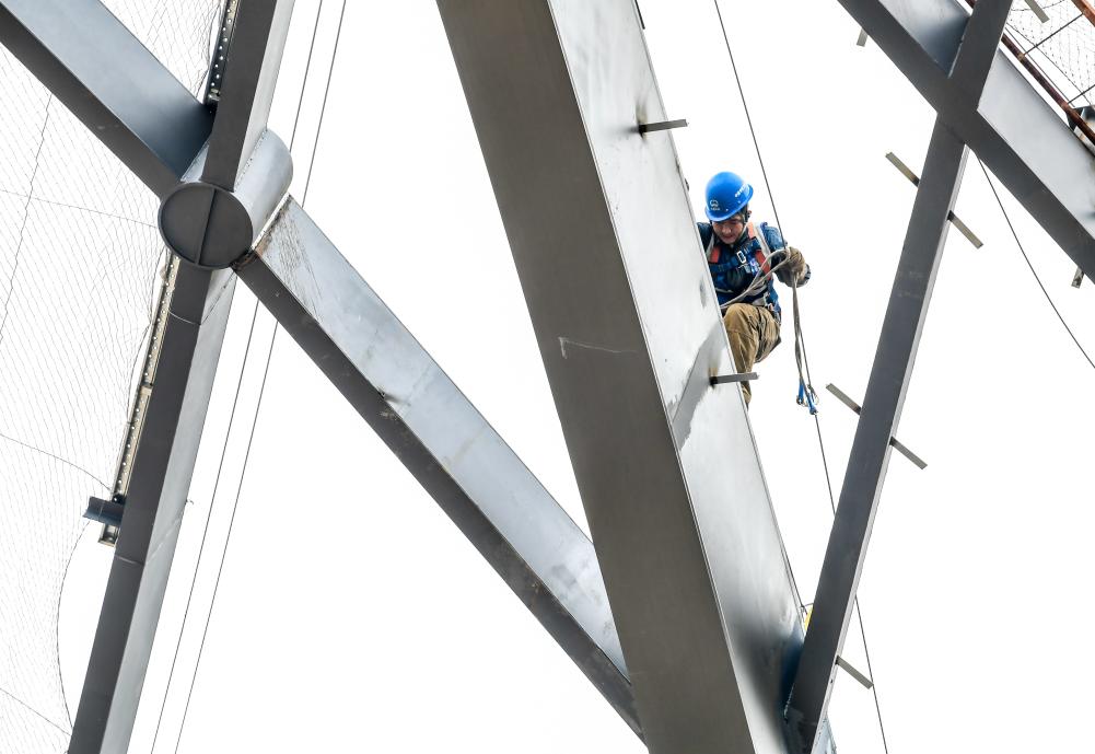 成渝中线高铁建设有序推进
