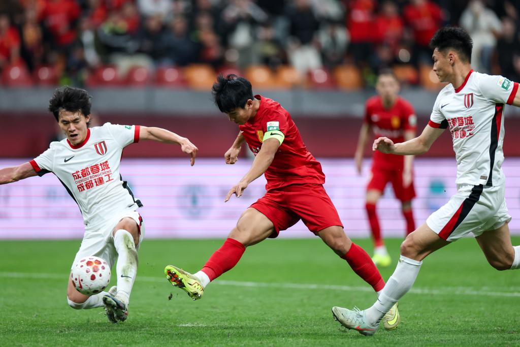 中超联赛：重庆铜梁龙平成都蓉城