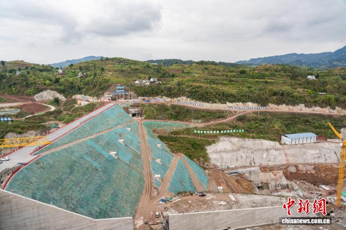 “一滴水”的巴渝之旅:从源头到龙头、从污水到清流