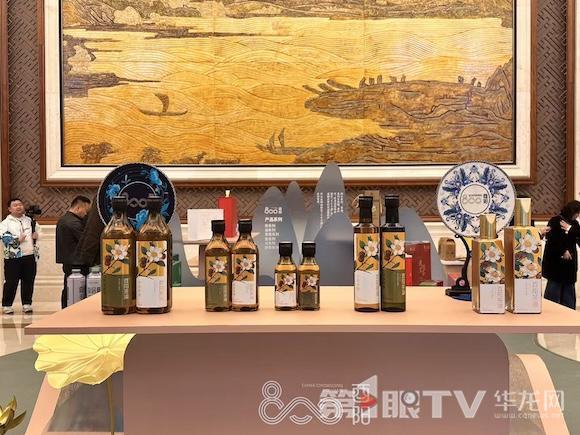 重塑焕新·东方健康好选择！2026年“酉阳800”茶油健康生活新品发布会在渝举行