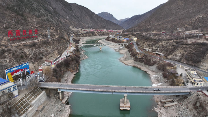 探访西藏升起第一面五星红旗的岗托村 探访西藏升起第一面五星红旗的岗托村