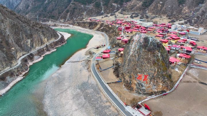 探访西藏升起第一面五星红旗的岗托村 探访西藏升起第一面五星红旗的岗托村