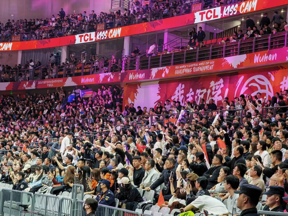 春日经济新图景|踏春赏花,从“看风景”到“深体验” 春日经济新图景|踏春赏花,从“看风景”到“深体验”