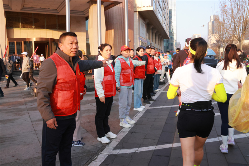 相约春风里 石马志愿行——石家庄市4500余名志愿者助力马拉松 相约春风里 石马志愿行——石家庄市4500余名志愿者助力马拉松