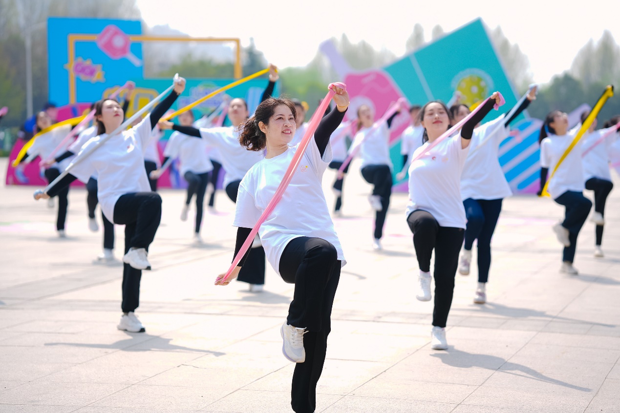 鹤舞樱飞 向新而行——2026樱花季鹤壁文旅推介大会开幕