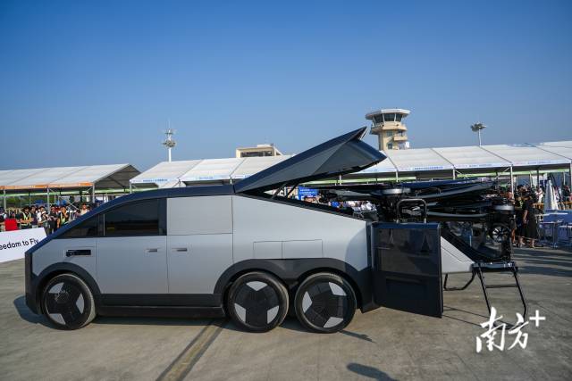 张雪的逆袭，是终身学习的硬核注脚