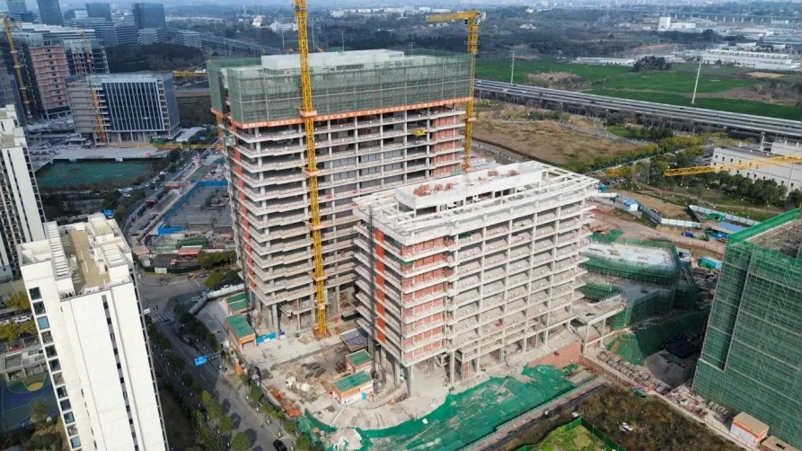 天府软件园二期最新进展!多个地块主体封顶→ 天府软件园二期最新进展!多个地块主体封顶→