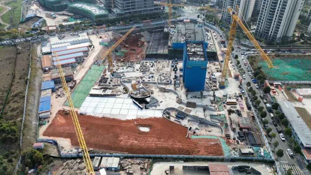 天府软件园二期最新进展!多个地块主体封顶→ 天府软件园二期最新进展!多个地块主体封顶→