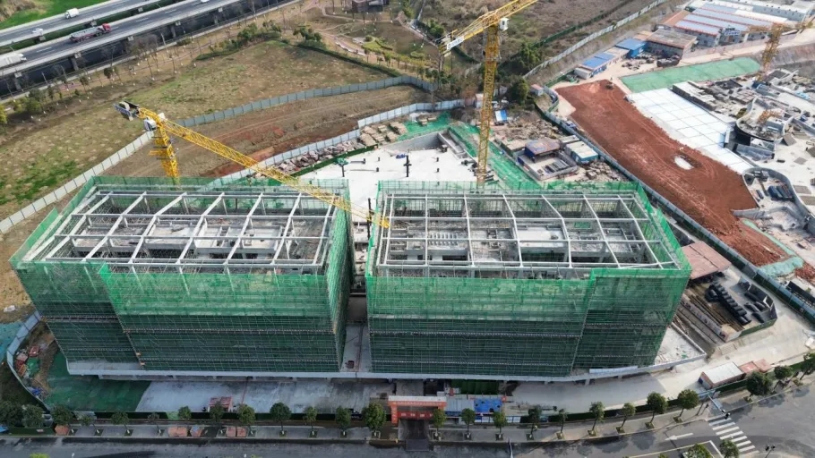 天府软件园二期最新进展!多个地块主体封顶→ 天府软件园二期最新进展!多个地块主体封顶→
