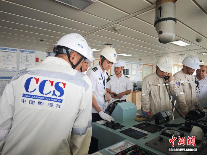 琼州海峡“五一”节前客滚船安全大检查正式启动