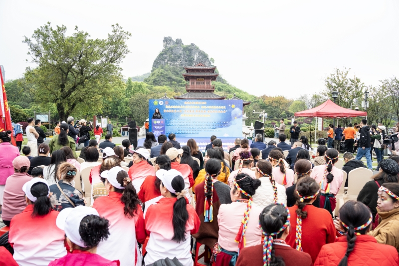 广西桂林临桂区举办活动关注孤独症人群