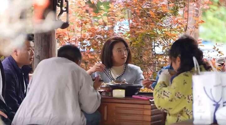 绿上新枝 岸生新景｜重庆丰都：守着江岸种春天