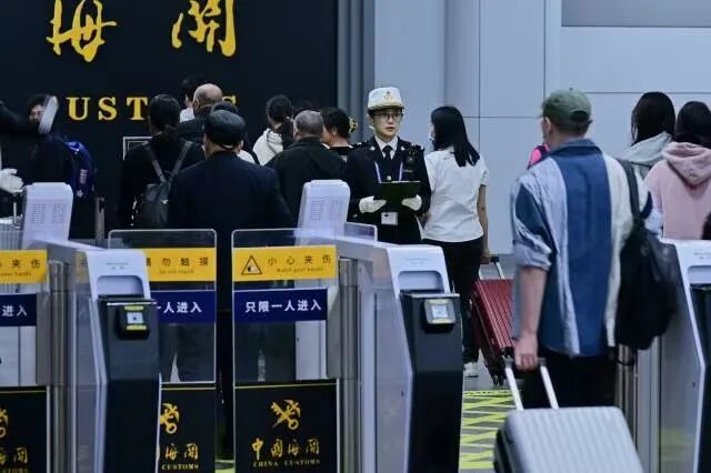 就在今晚!深圳出品电视剧《金关》定档央视一套黄金档